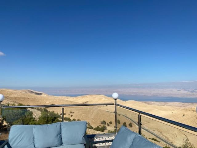 Golden Rays Chalet Medeba Dış mekan fotoğraf